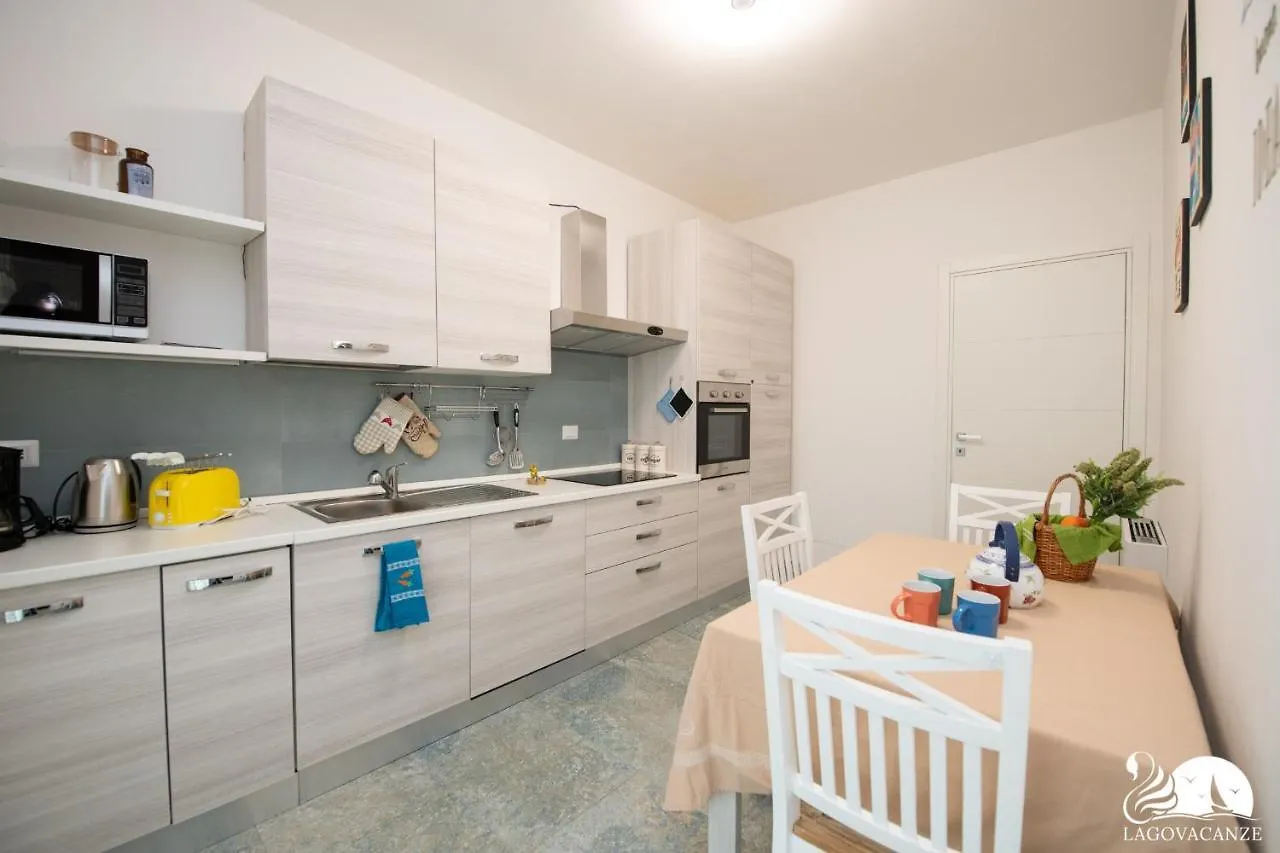 La Casa Di Johnny - Appartamento Leo Salo Apartment